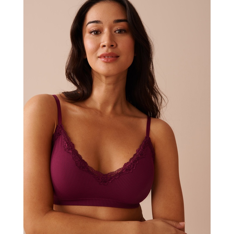 Lightly Lined Ribbed Seamless Bralette