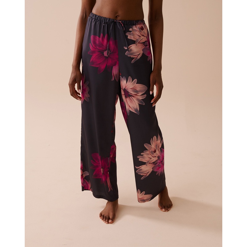 LUXURY EDITION Floral Print Satin Pants