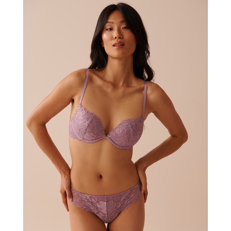 Push-Up Plnge Lace Bra in Different Cup Sizes