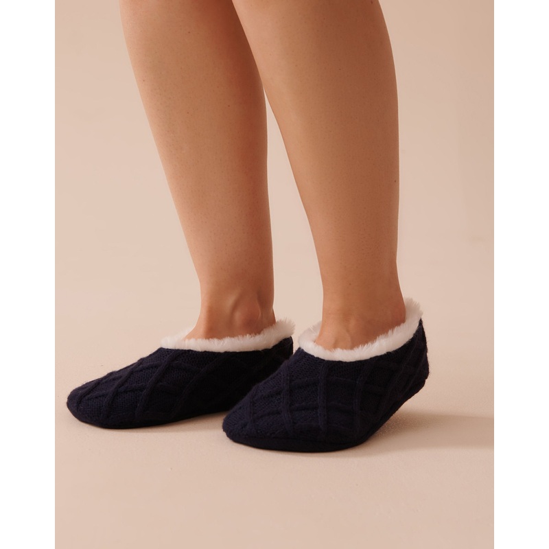 Cable-Knit and Faux Fur Slipper Socks