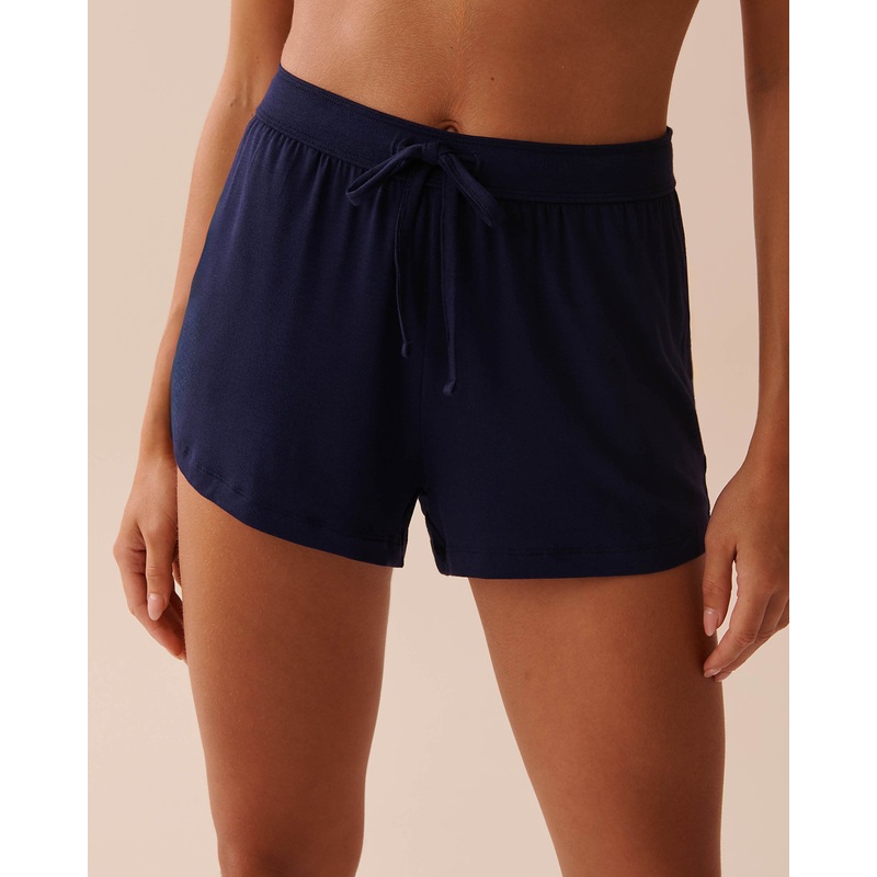 Timeless Beauty Shorts