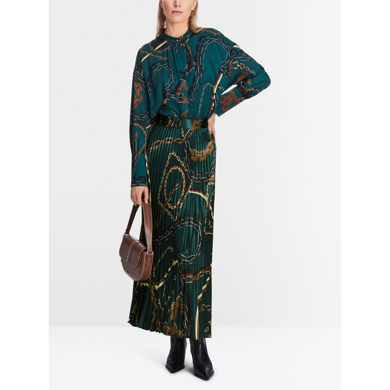 Pleated Skirt with Chain Print