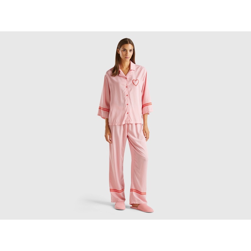 Pyjamas in Viscose