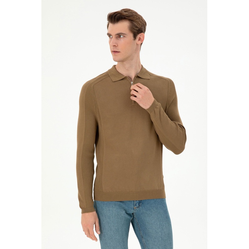 Brown Knitwear Sweater with Zipper