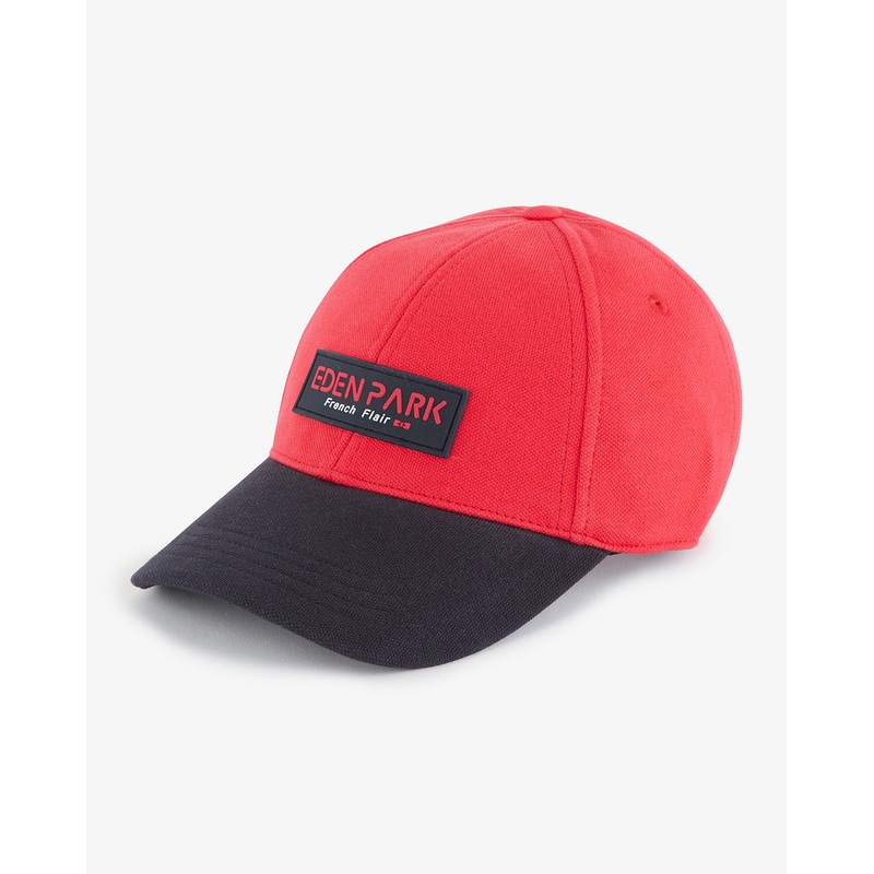Red Casquette