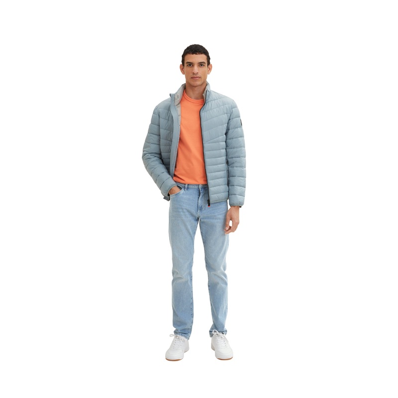 Light Wash Slim Fit Jeans