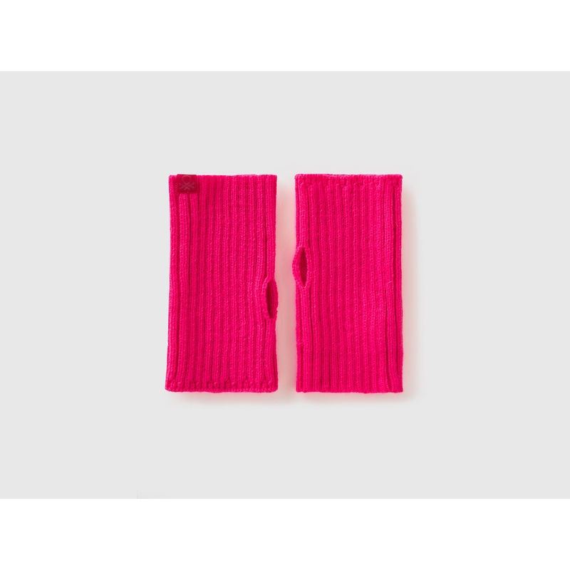 Neon Pink Sleeves
