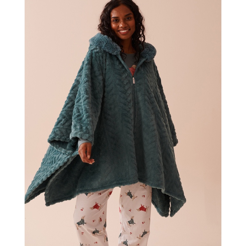Cable Effect Soft Plush Hooded Cape
