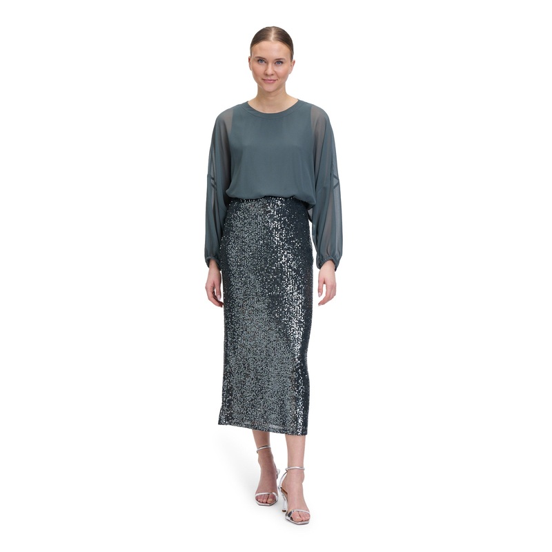 Figure-Enhancing Midi Skirt