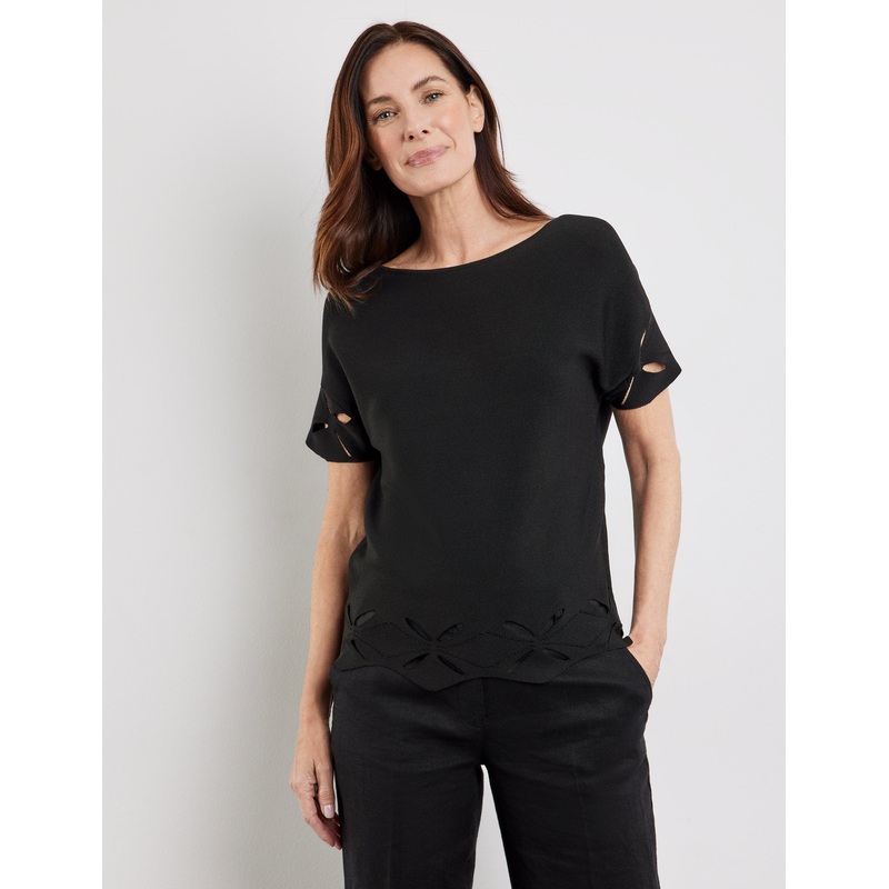 Loose Fit T-Shirt With Cut Out Design
