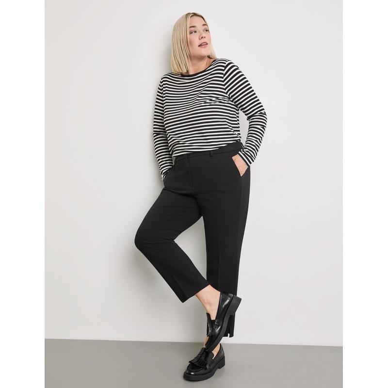 Greta Sophisticated 7/8-Length Trousers