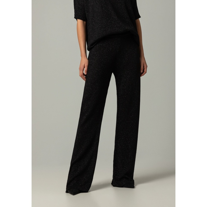 Knitted Trousers with Shiny Yarn