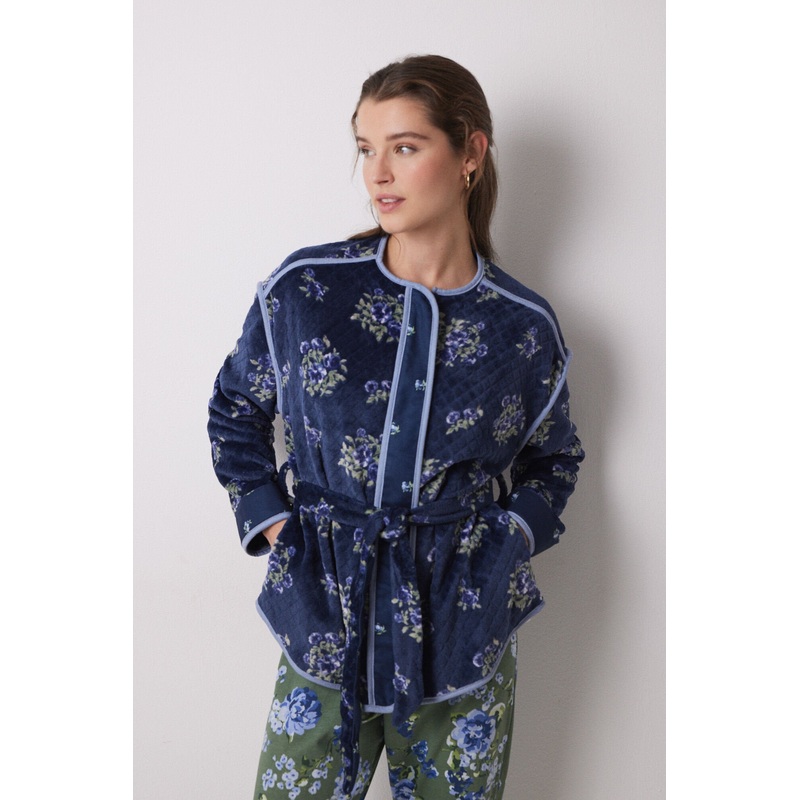 Short Robe with Soft Fleece Fabric in Flowers