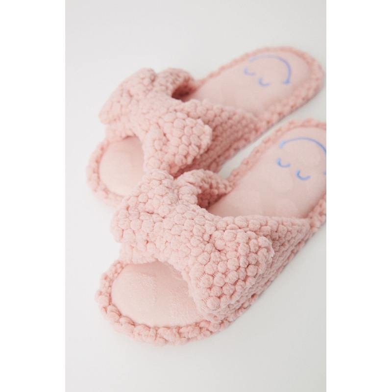 Smiley Bow Or Tie House Slippers