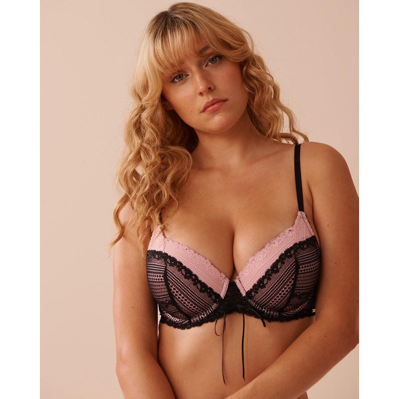 Lightly Lined Lace Bra in Different Cup Sizes